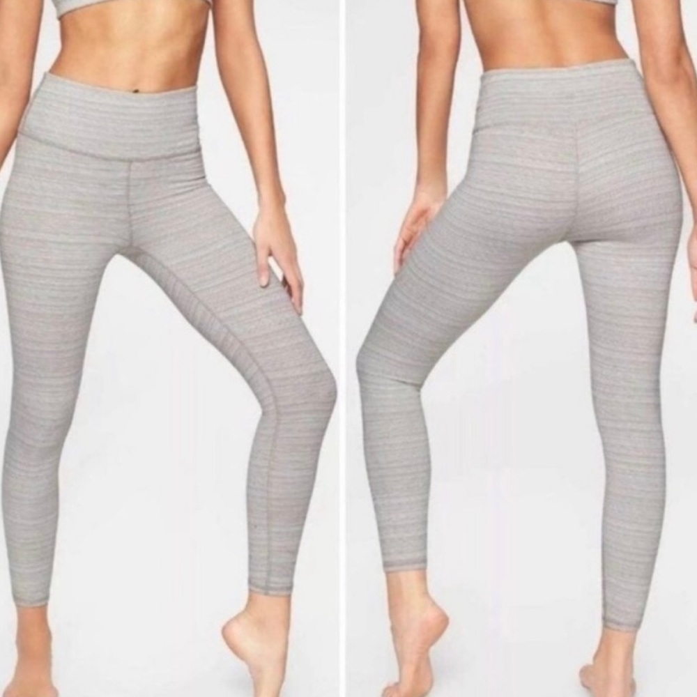 Athleta Jacquard gray and white Highwaisted Leggings size L